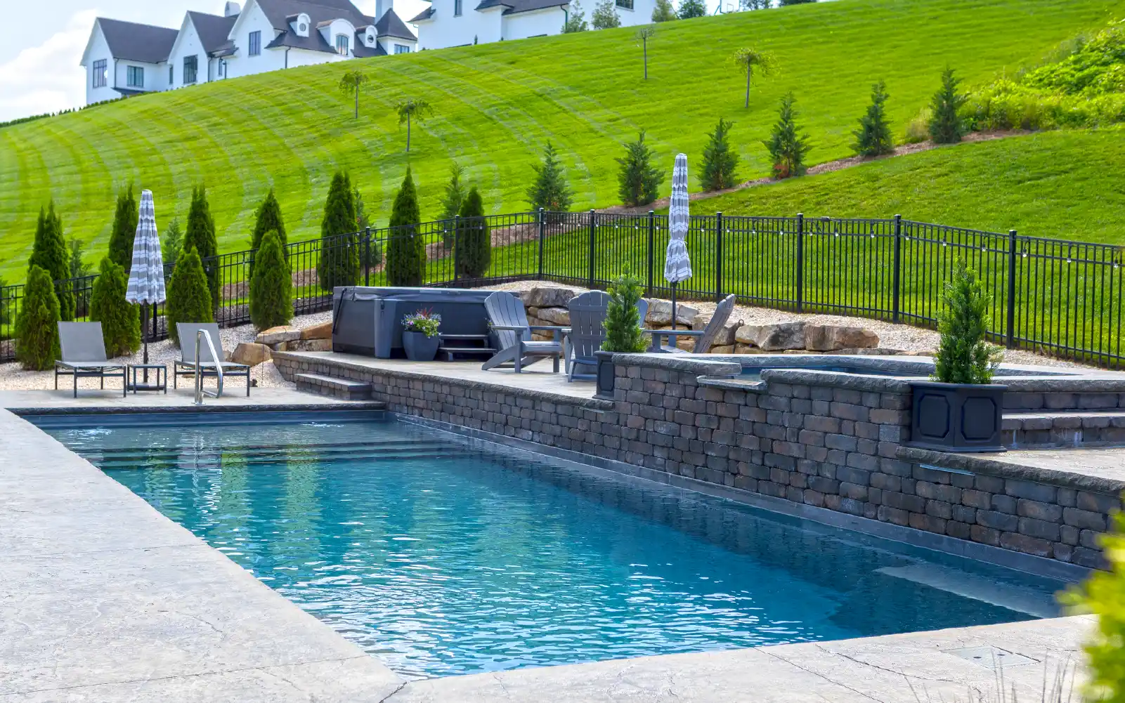 Pool builder services from Leisure Pools Brunswick